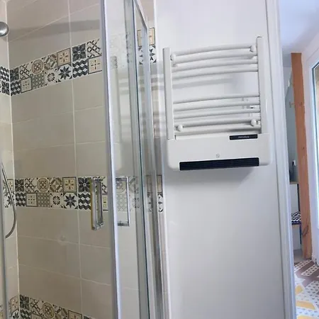 Dans Maison Avec Jardin Privatif Appartamento *